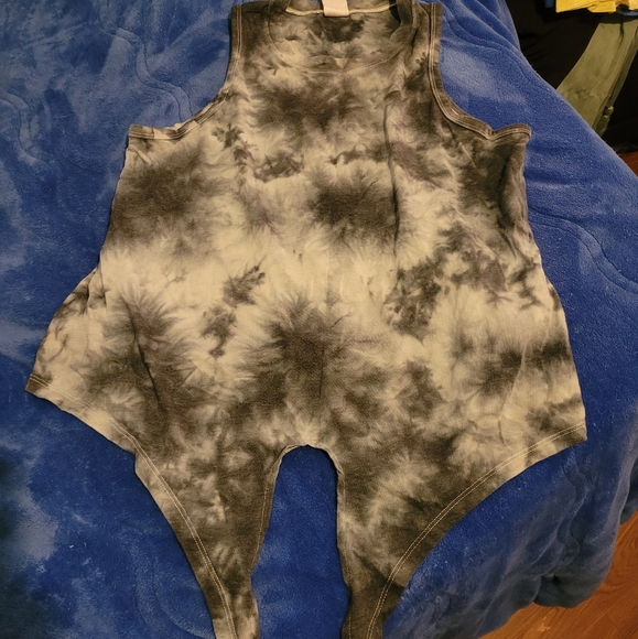 Black and white marbled tie tank top - Picture 2 of 4